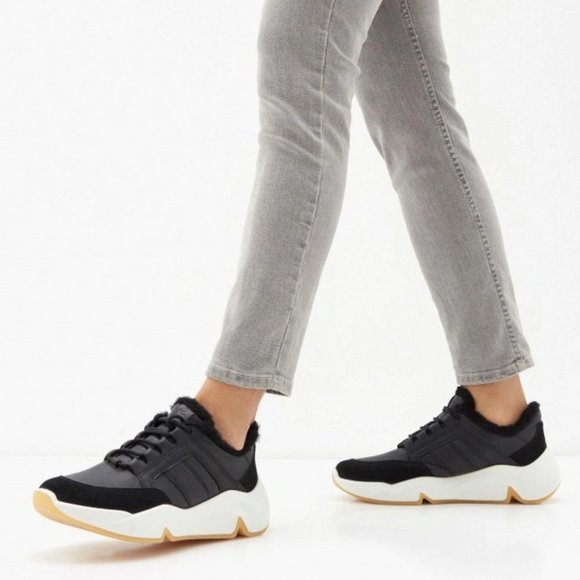 ECCO Chunky Women's Sneaker - Picture 1 of 9